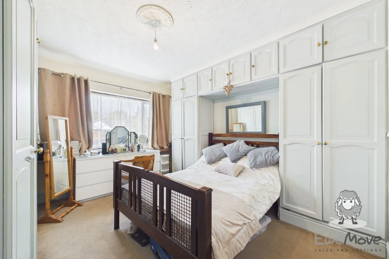 Field Way, Rainhill, L35, photo 10