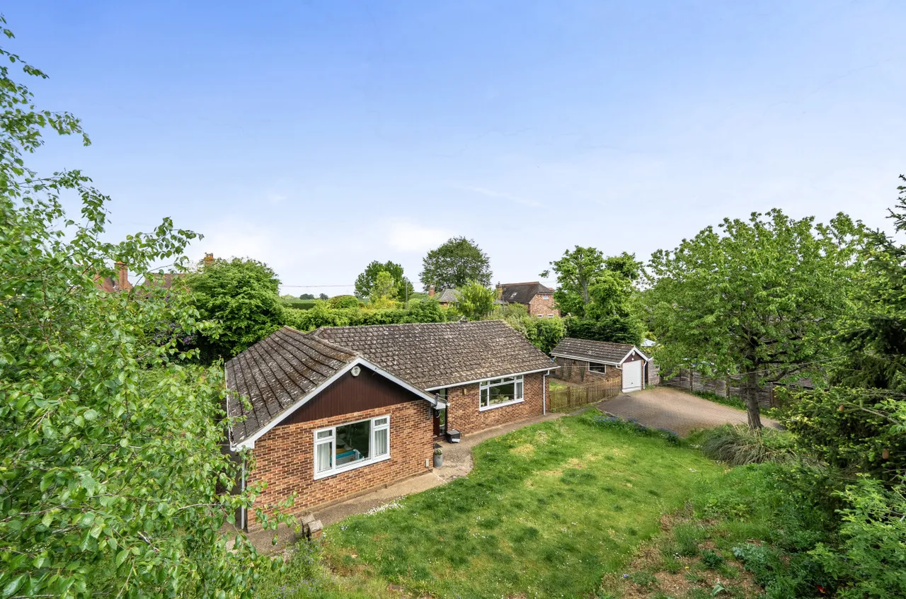 Lower Way, Padbury, Buckingham, Buckinghamshire, MK18, photo 5
