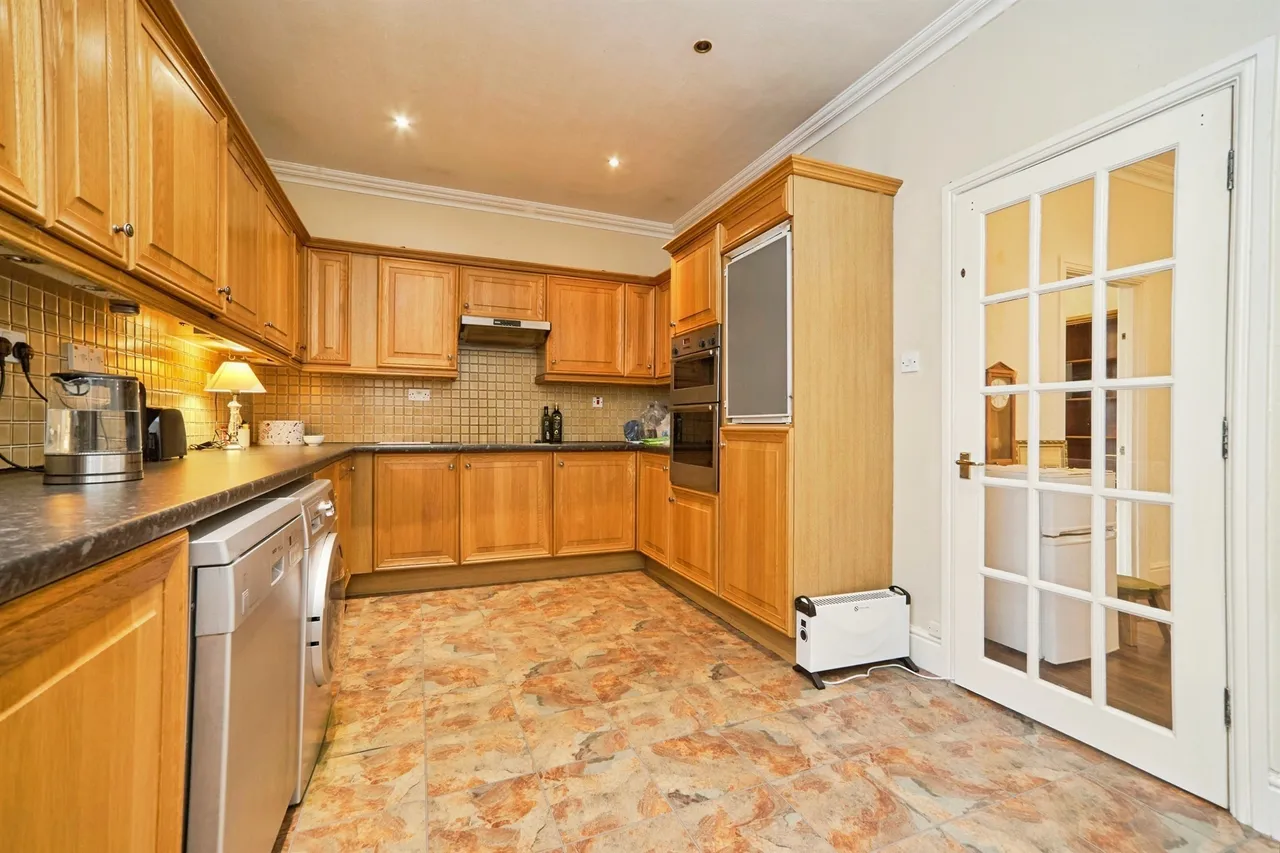 Lady Lane, Bingley, BD16, photo 6