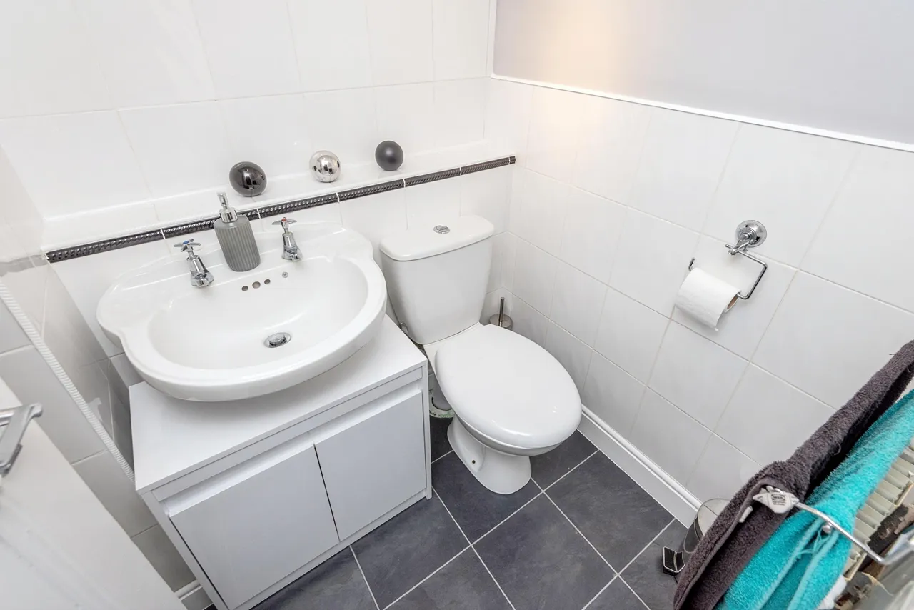 Lowland Road, Cannock, WS12, photo 5