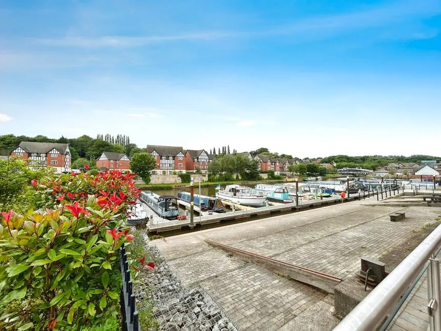 Chester Way, Northwich, Cheshire, CW9, photo 4
