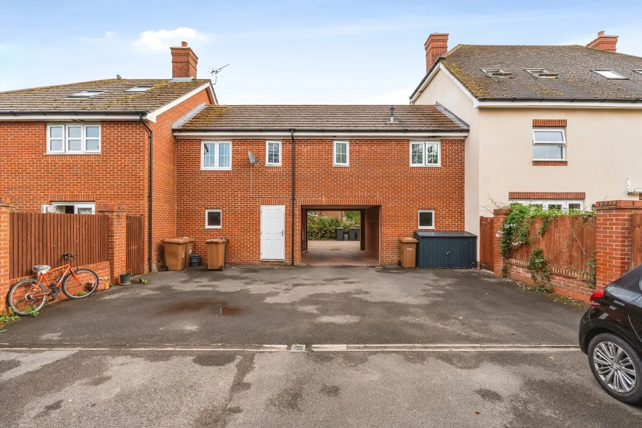 Withy Close, Romsey, SO51, photo 22