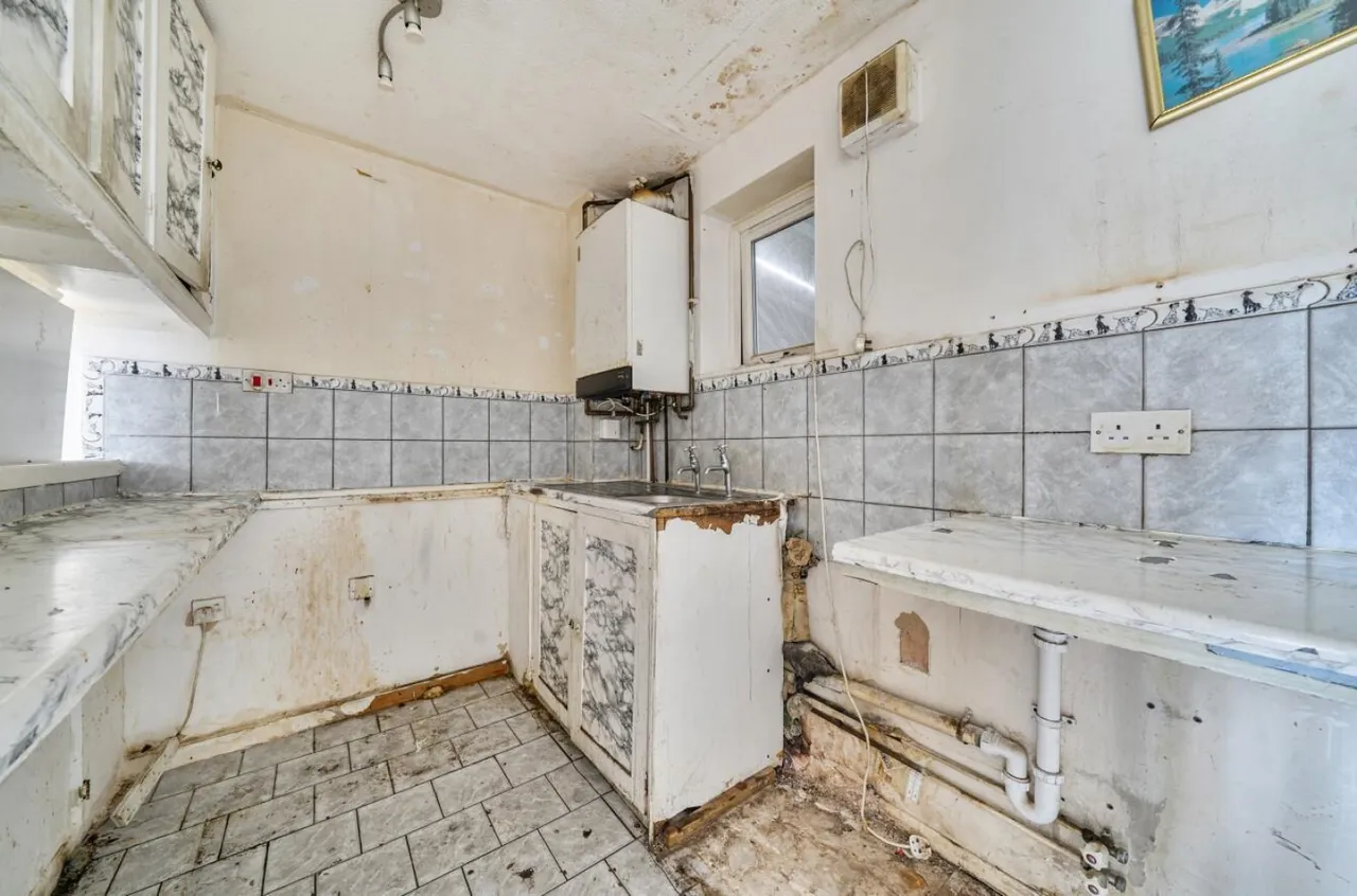 Nickelby Close, London, SE28, photo 6