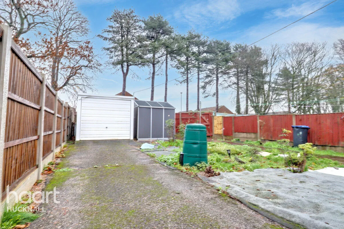 Merlin Drive, Nottingham, NG15, photo 10