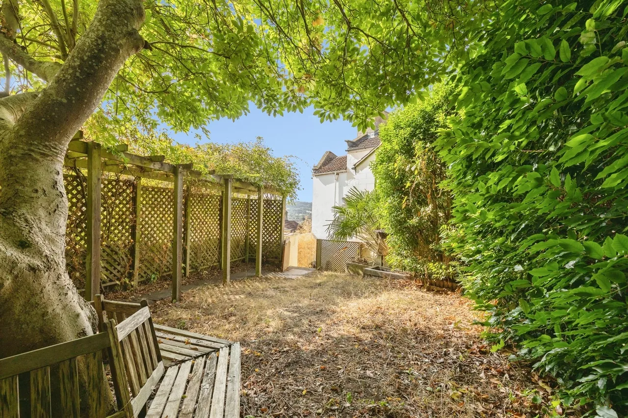 Highbury Terrace, Bath, photo 2