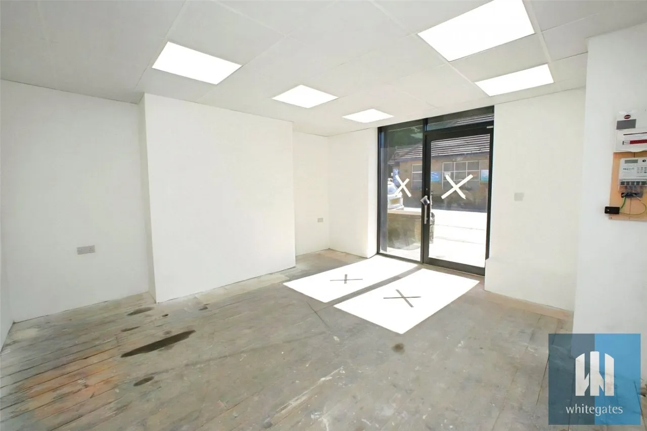 Manchester Road, Linthwaite, HD7, photo 2