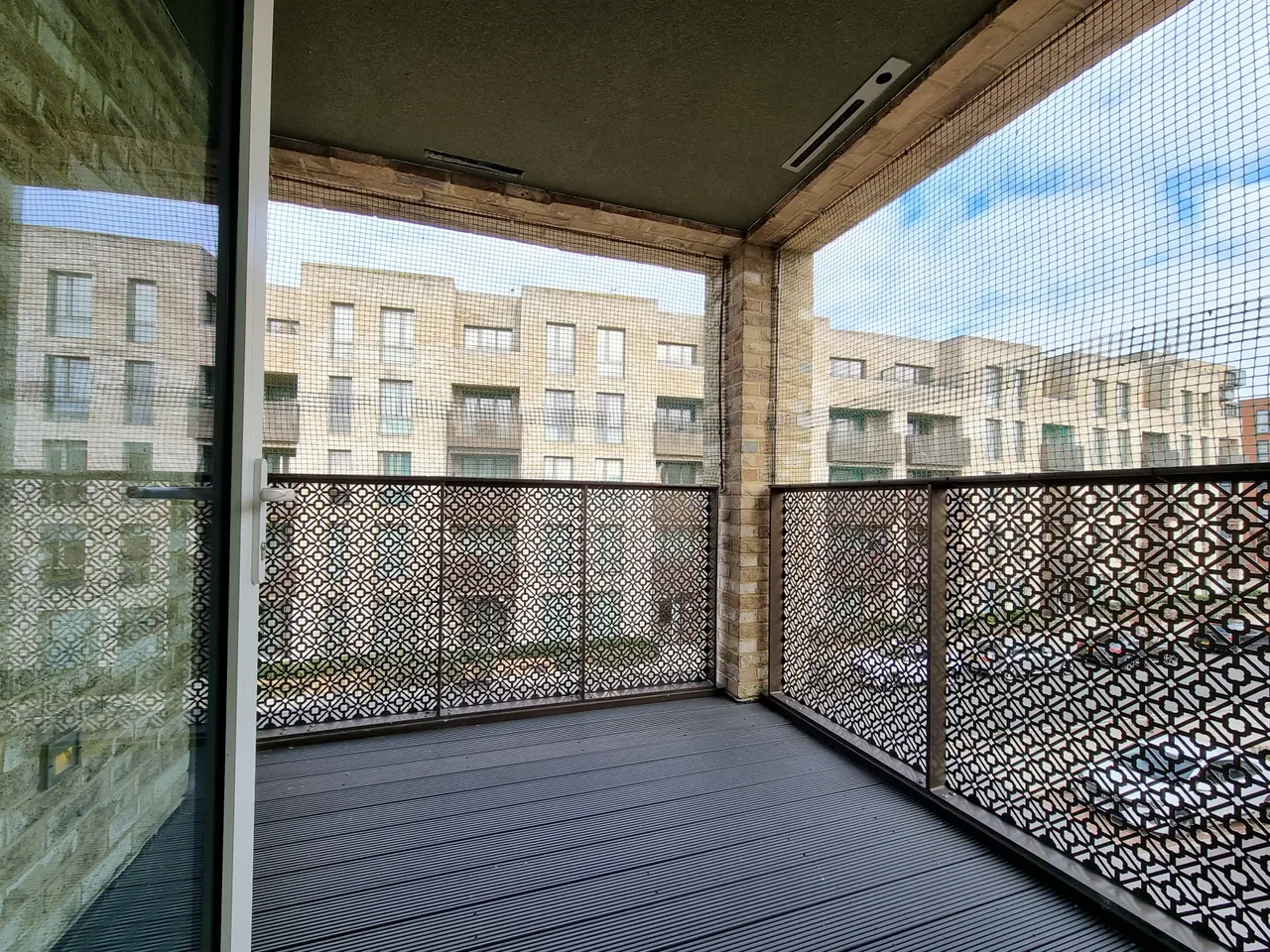 Colliford Court, HA8, photo 7