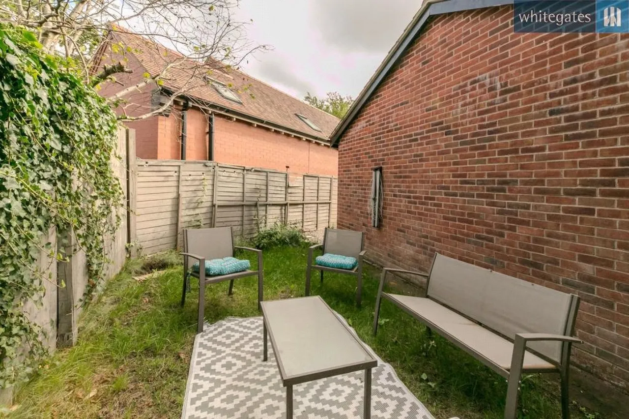 Crewe Road, Wistaston, CW5, photo 20