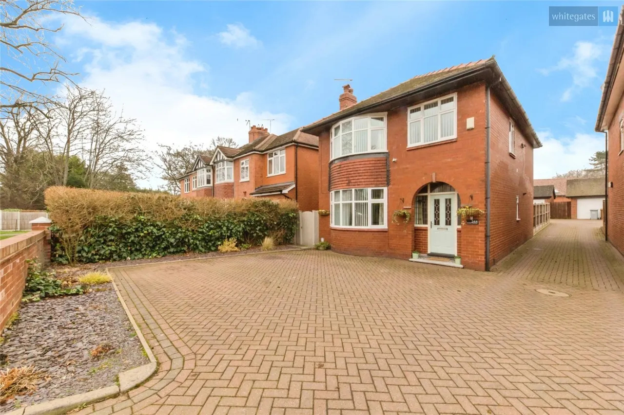 4 bed house for sale, Crewe Road, Wistaston, CW5