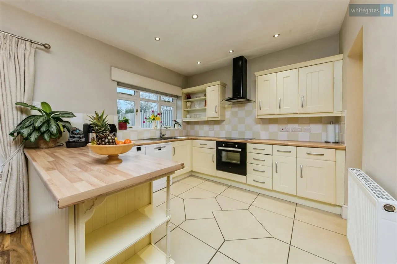 Crewe Road, Wistaston, CW5, photo 6
