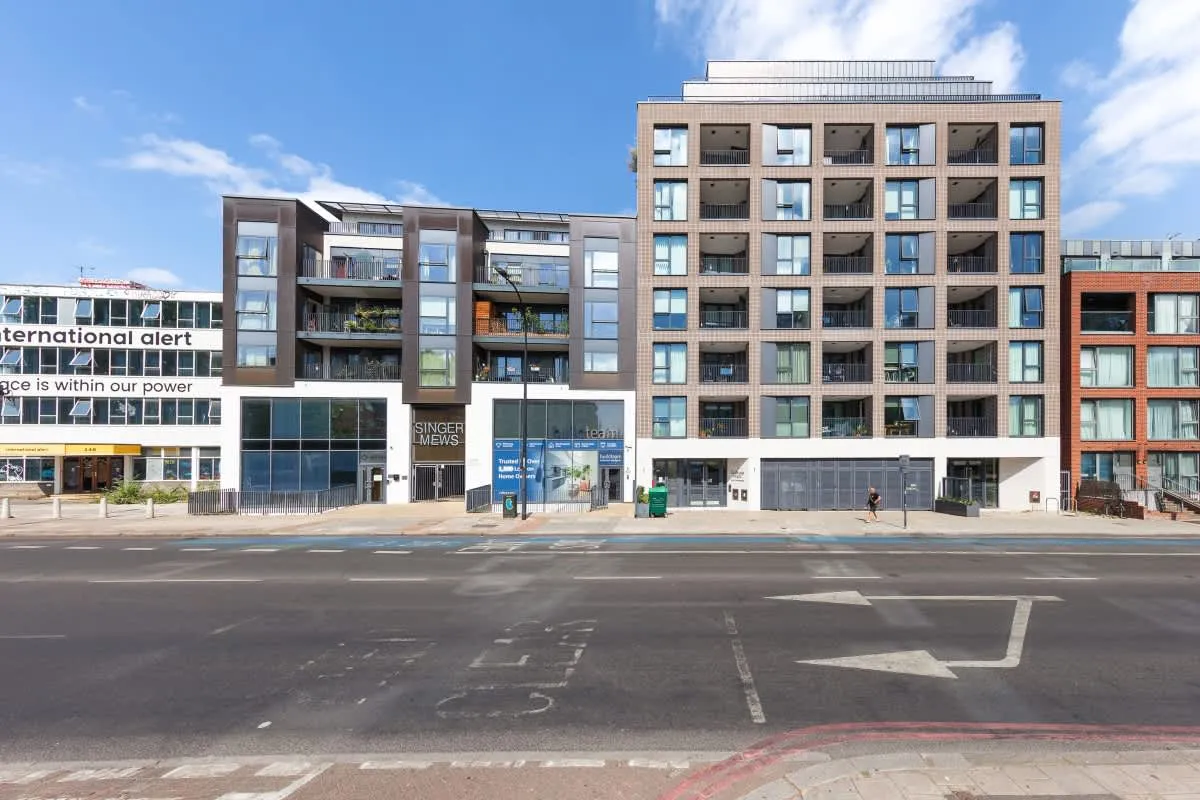 Clapham Road, London, SW9, photo 10