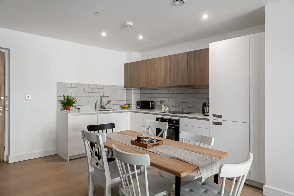 Clapham Road, London, SW9, photo 3