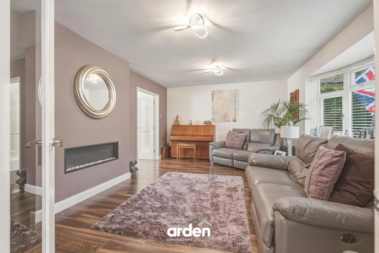 Houndsfield Lane, Tidbury Green, B90, photo 8