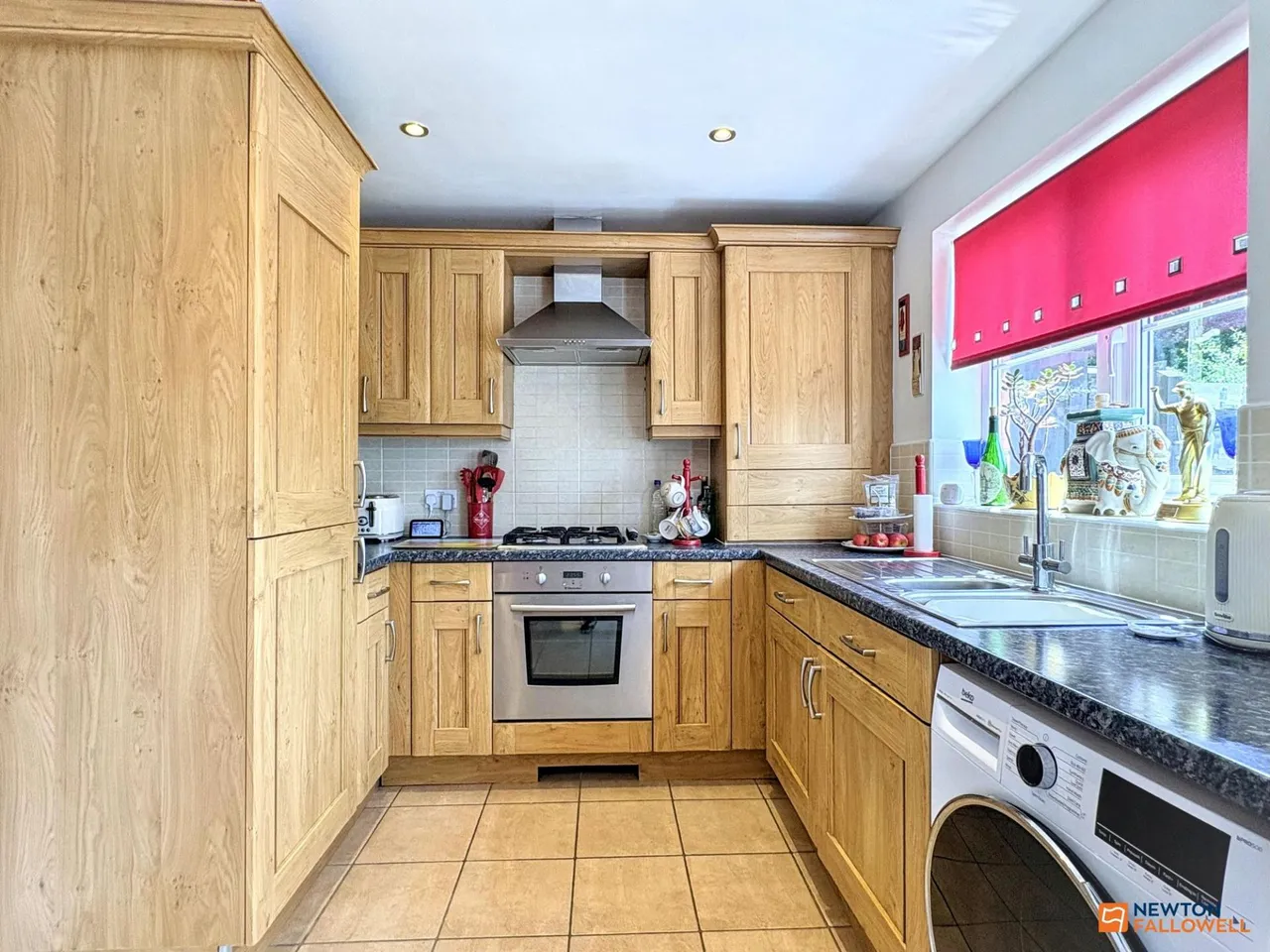 Lakeshore Crescent, Whitwick, LE67, photo 9
