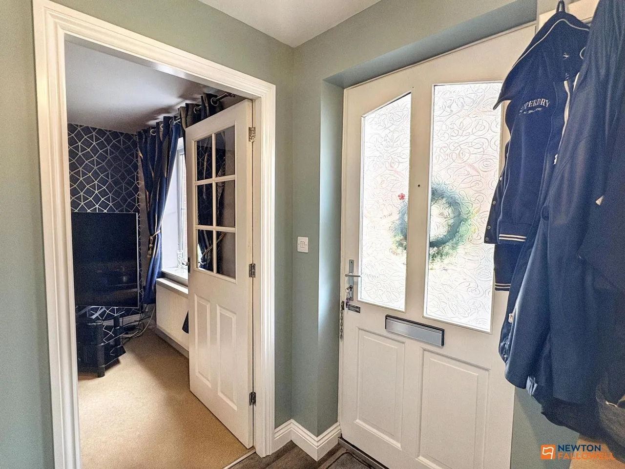 Lakeshore Crescent, Whitwick, LE67, photo 5