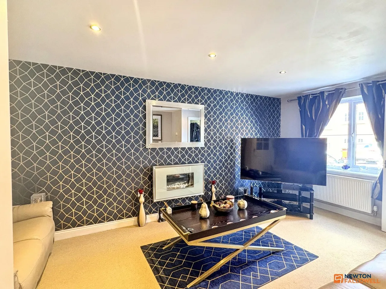 Lakeshore Crescent, Whitwick, LE67, photo 7