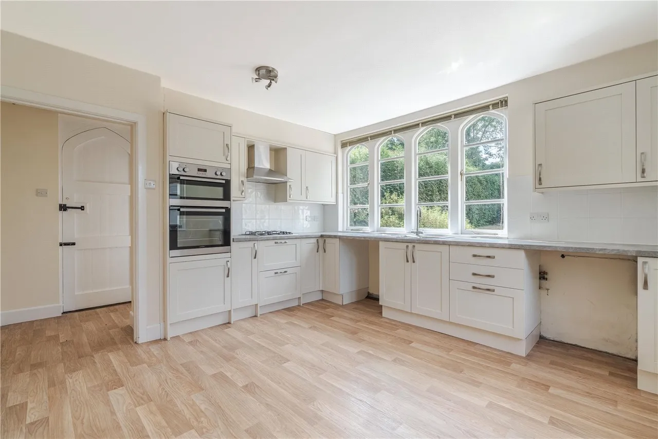 Oakley Lane, Wimborne, Dorset, BH21, photo 2