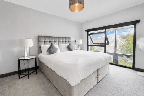 Flat 2, The Moorwell, Windsor Road, Penarth, Vale Of Glamorgan, photo 21