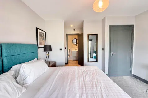 Flat 2, The Moorwell, Windsor Road, Penarth, Vale Of Glamorgan, photo 15