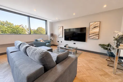 Flat 2, The Moorwell, Windsor Road, Penarth, Vale Of Glamorgan, photo 6