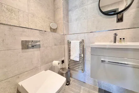 Flat 2, The Moorwell, Windsor Road, Penarth, Vale Of Glamorgan, photo 20