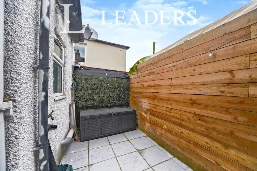 Birchanger Road, London, SE25, photo 9