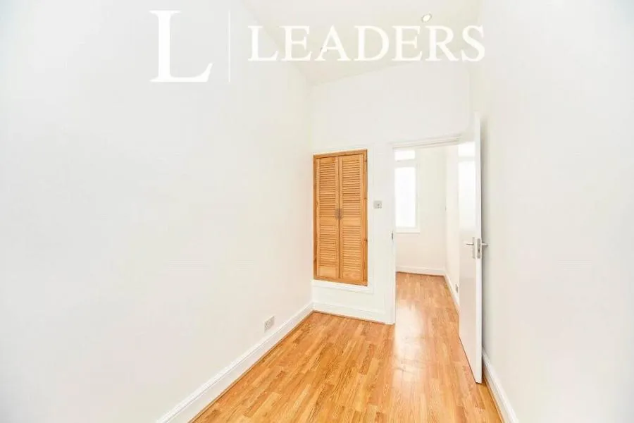 Birchanger Road, London, SE25, photo 7