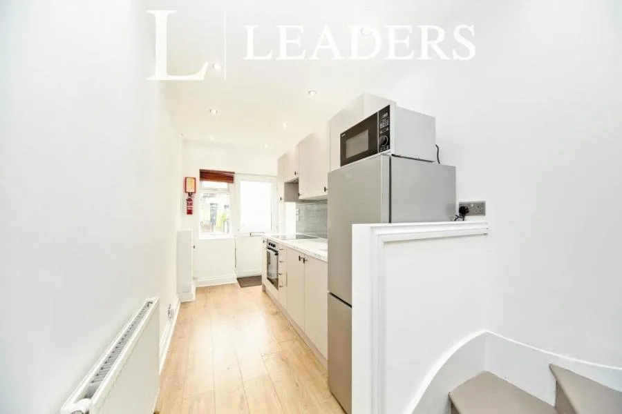 Birchanger Road, London, SE25, photo 4