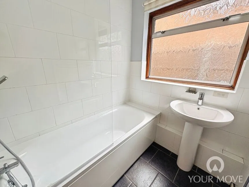 Cambria Crescent, Gravesend, Kent, DA12, photo 9