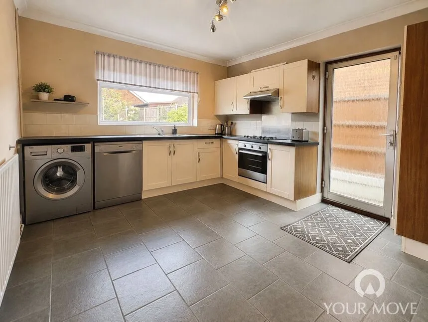 Cambria Crescent, Gravesend, Kent, DA12, photo 4
