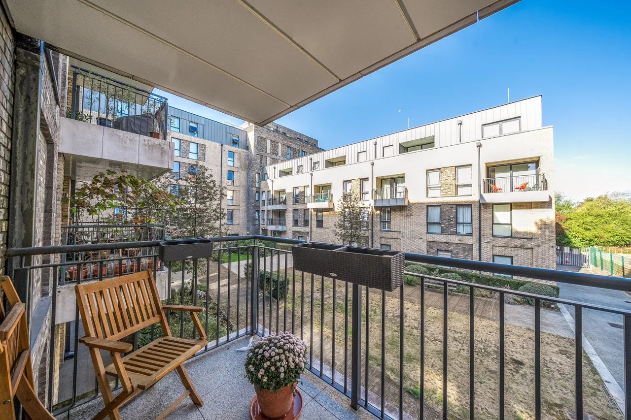 Maple Way, Surrey Quays, SE16, photo 10