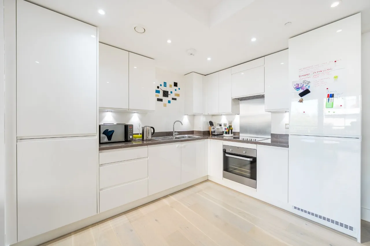 Maple Way, Surrey Quays, SE16, photo 11