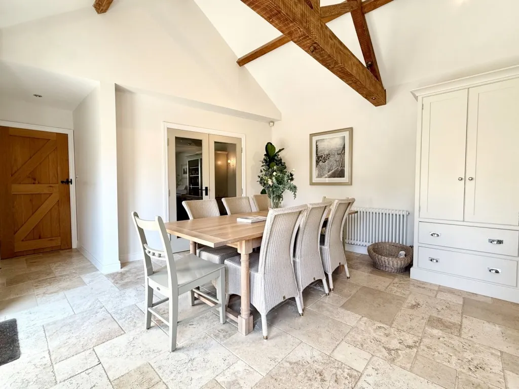 Saxton ~ Hungate Close, LS24, photo 16