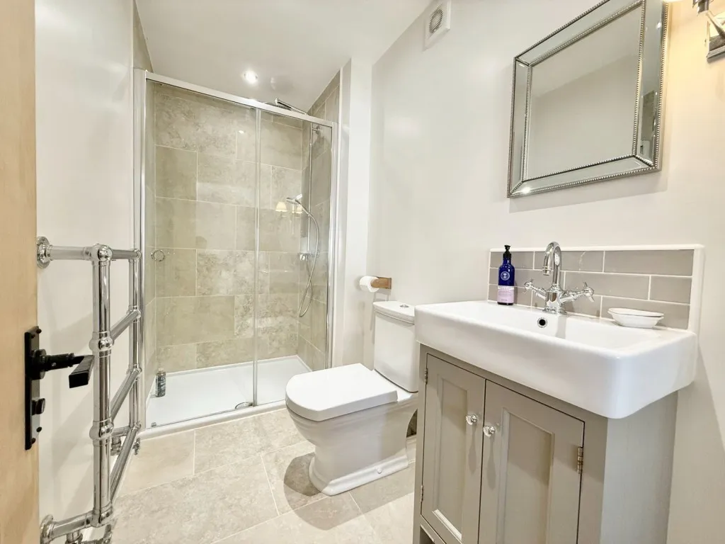 Saxton ~ Hungate Close, LS24, photo 26