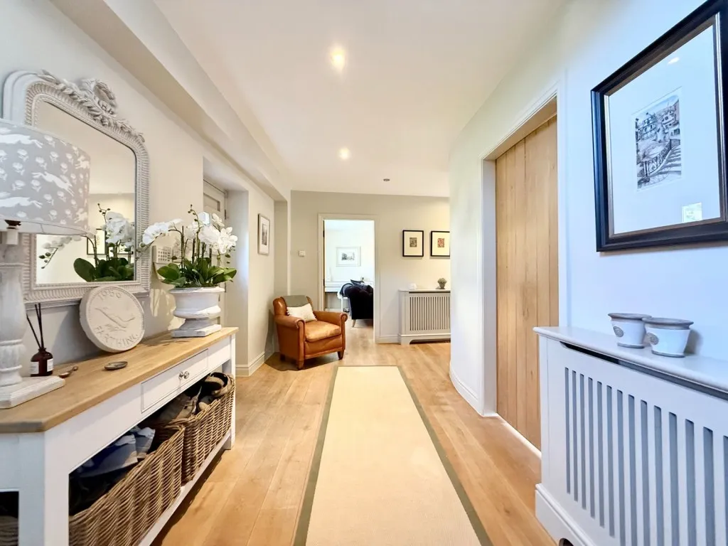 Saxton ~ Hungate Close, LS24, photo 6