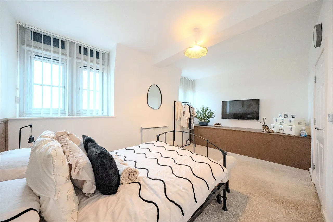 Oak Park Lane, Leeds, LS16, photo 6