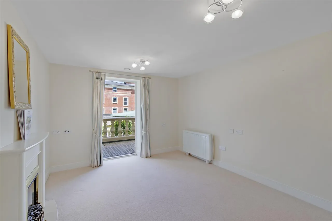 Victoria Road, Malvern, WR14, photo 5