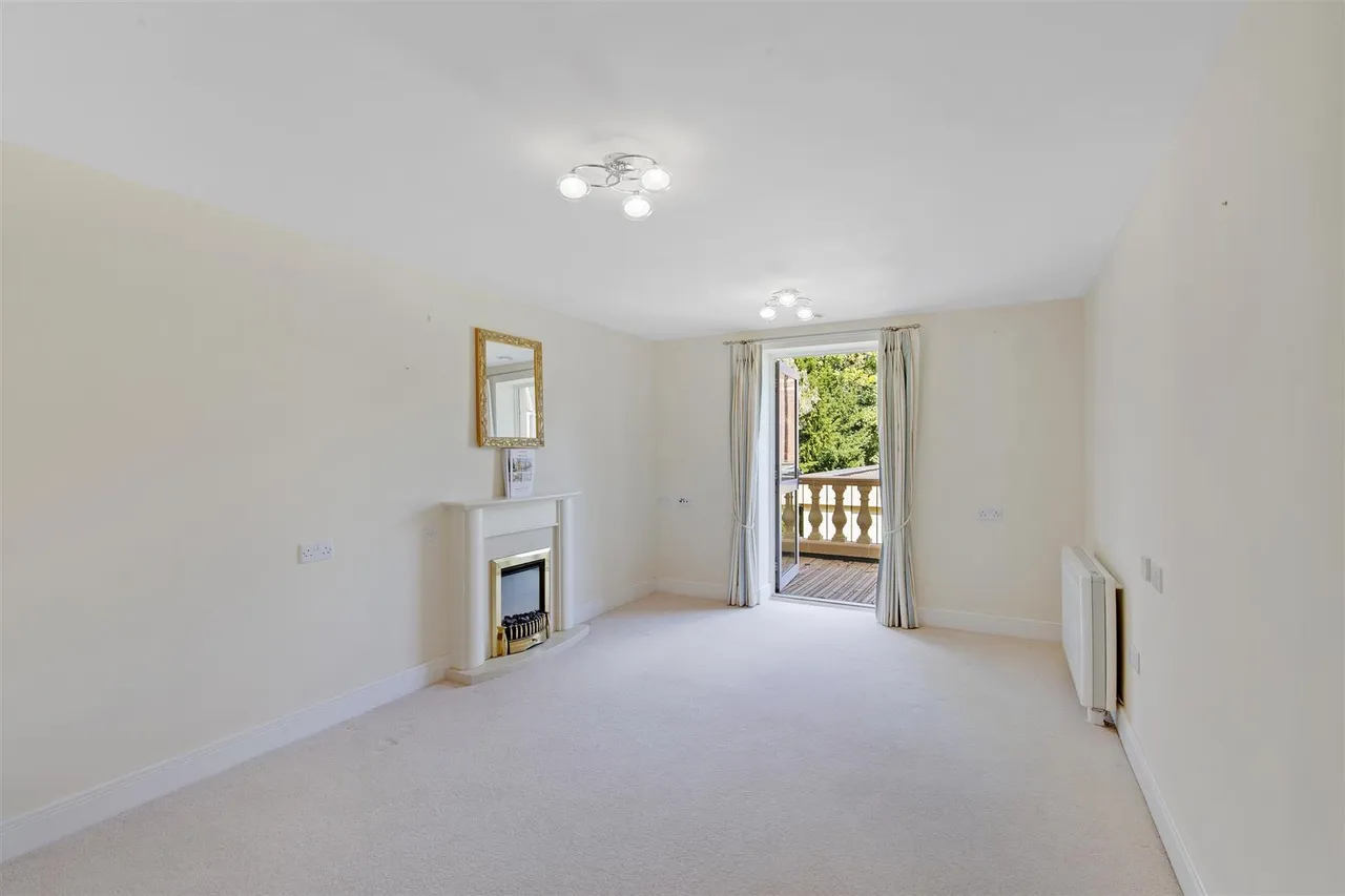 Victoria Road, Malvern, WR14, photo 4