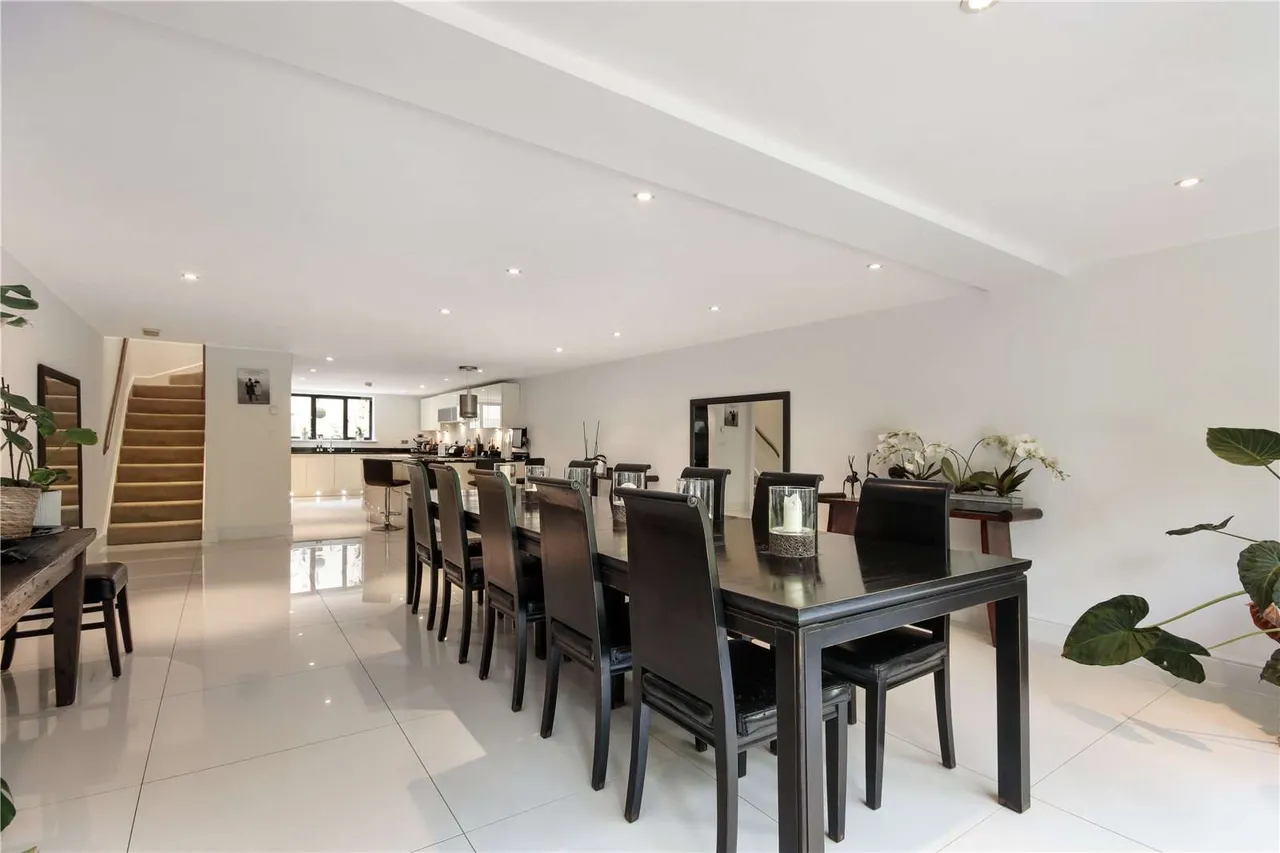 Kentish Gardens, Tunbridge Wells, Kent, TN2 5XU, photo 10