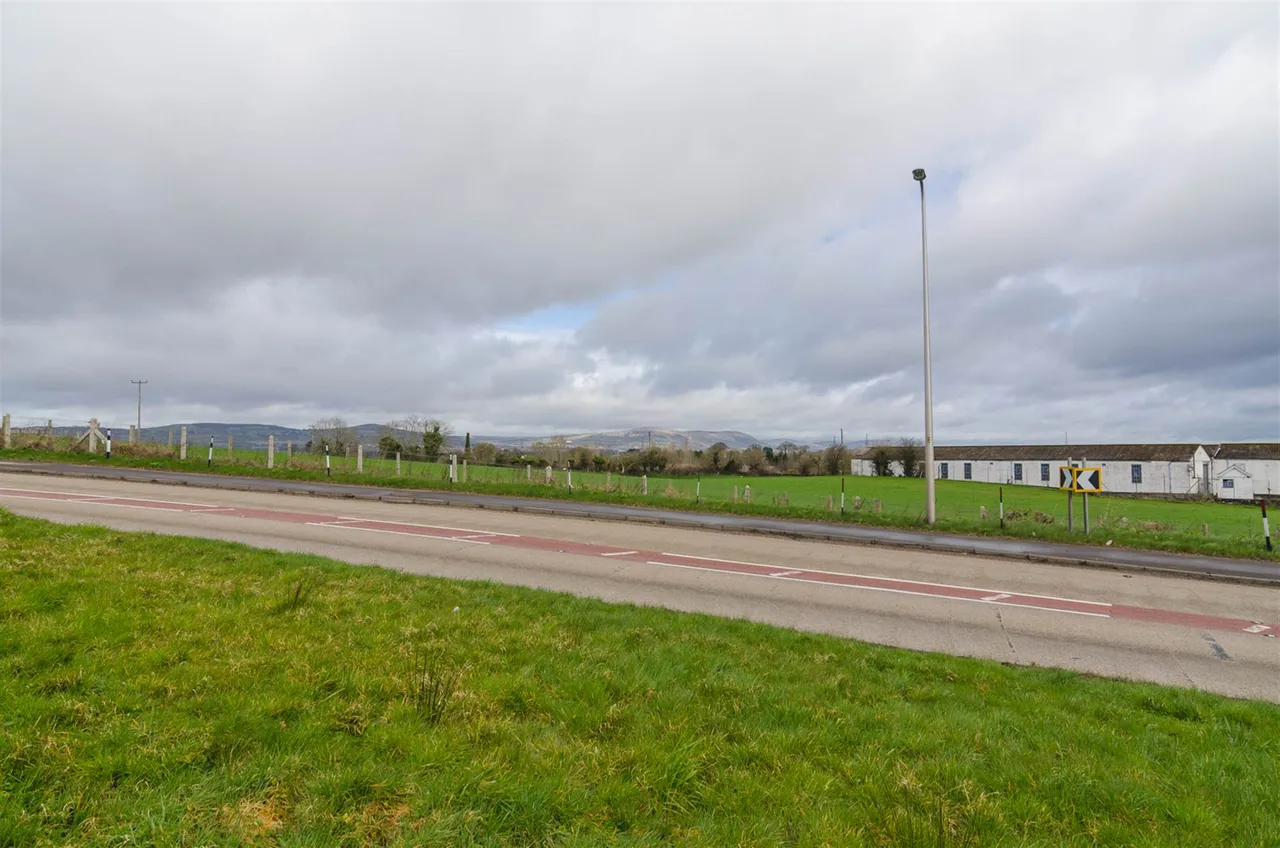Hillhall Road, Drumbo, BT27, photo 4