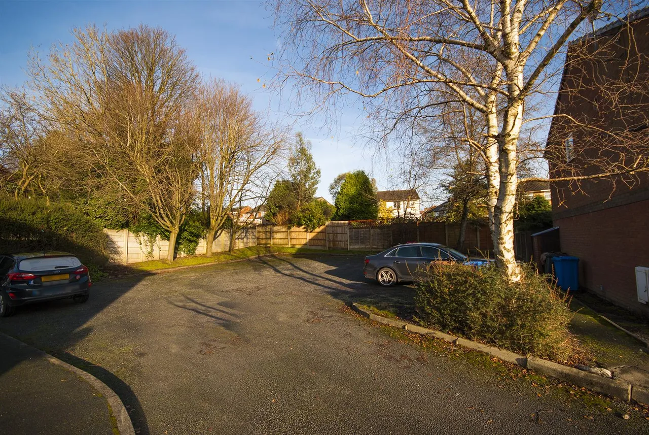 Newholme Gardens, Worsley, Manchester, M28 3ZA, photo 11
