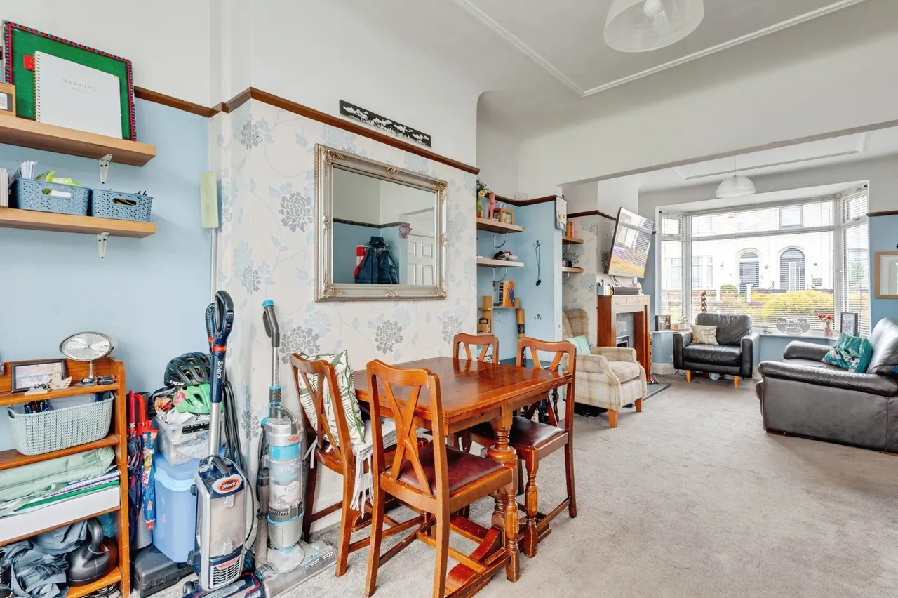 Desborough Crescent, Liverpool, L12, photo 5