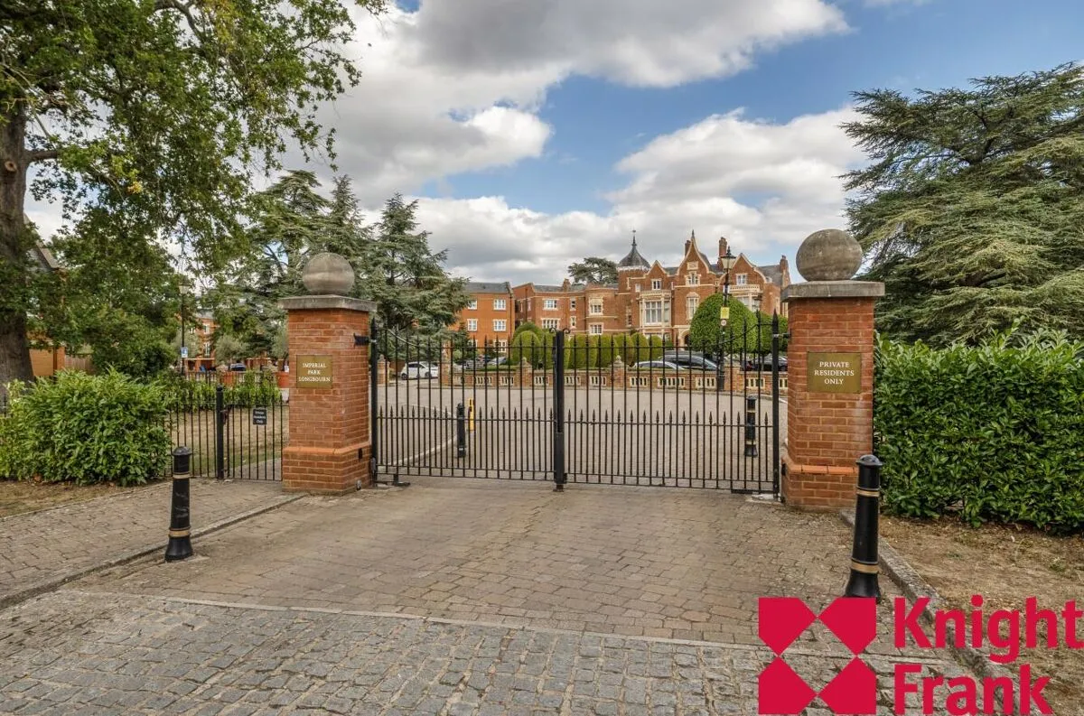 Longbourn, Windsor, SL4, photo 24
