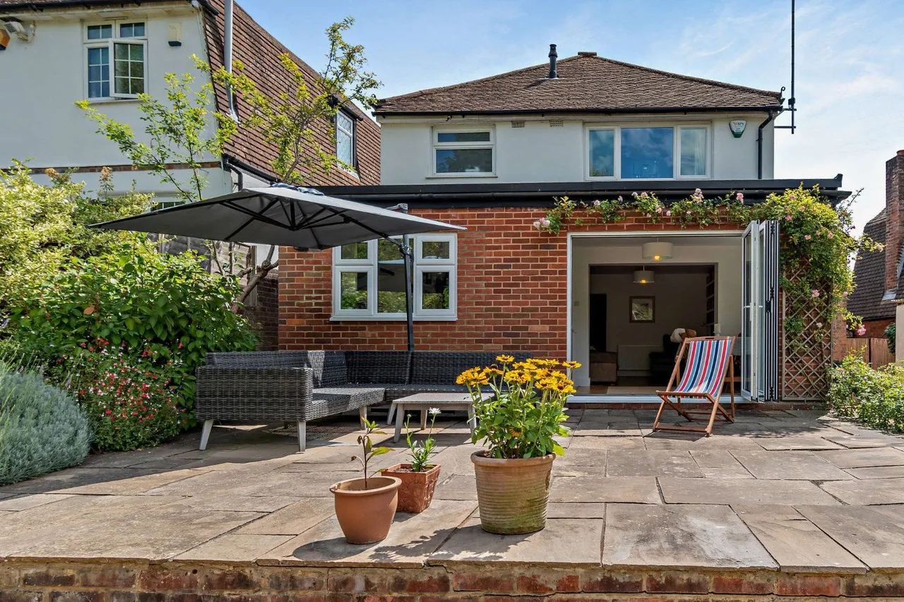 Tudor Drive, Otford, Sevenoaks, Kent, TN14 5QP, photo 3