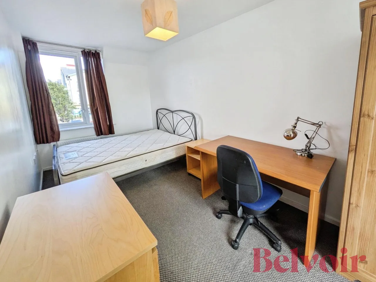 Comet Avenue, Knutton, ST5, photo 5