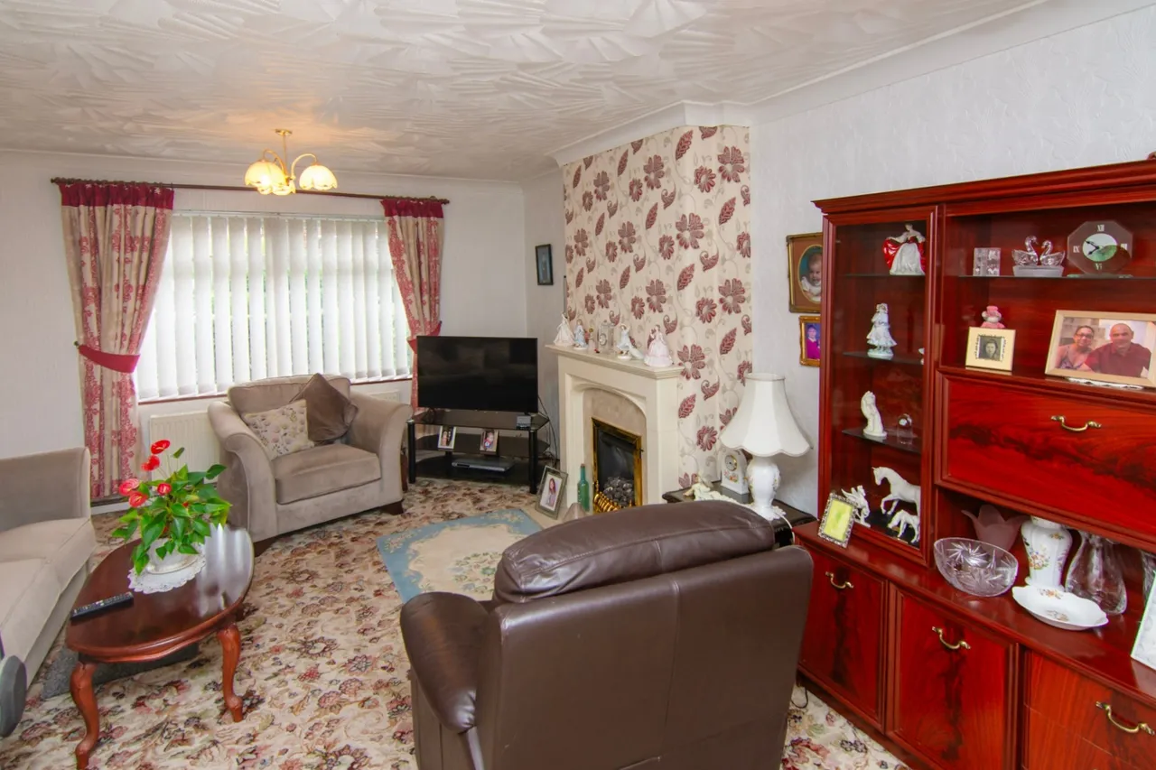 Riverside, Northwich, CW9, photo 8