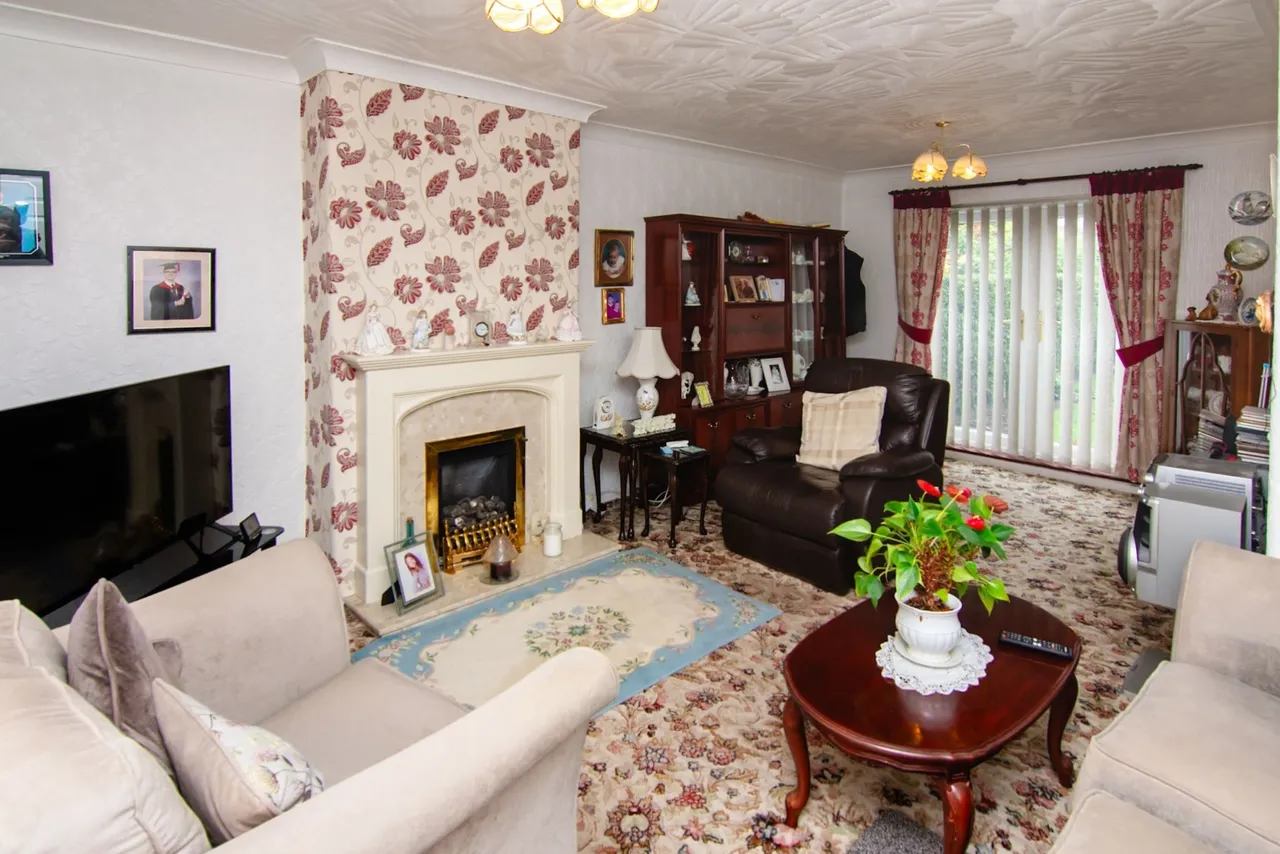 Riverside, Northwich, CW9, photo 7