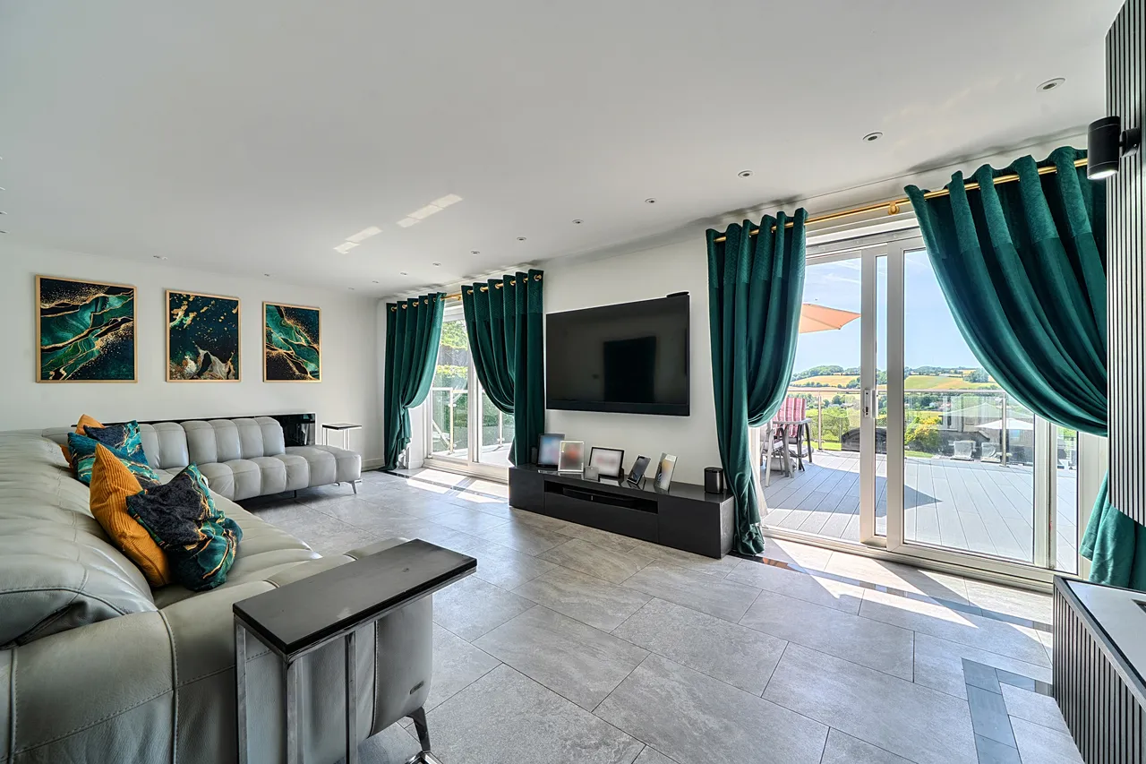 Wellsway, Keynsham, BS31, photo 3