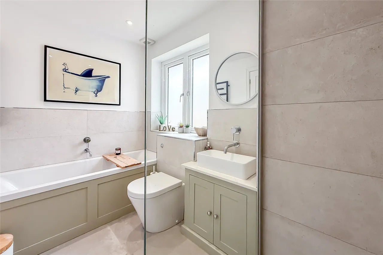 Ashley Gardens, Harpenden, Hertfordshire, AL5 3EY, photo 30