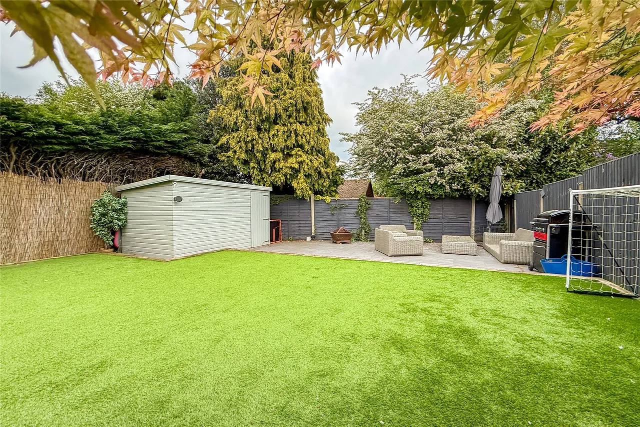 Ashley Gardens, Harpenden, Hertfordshire, AL5 3EY, photo 34